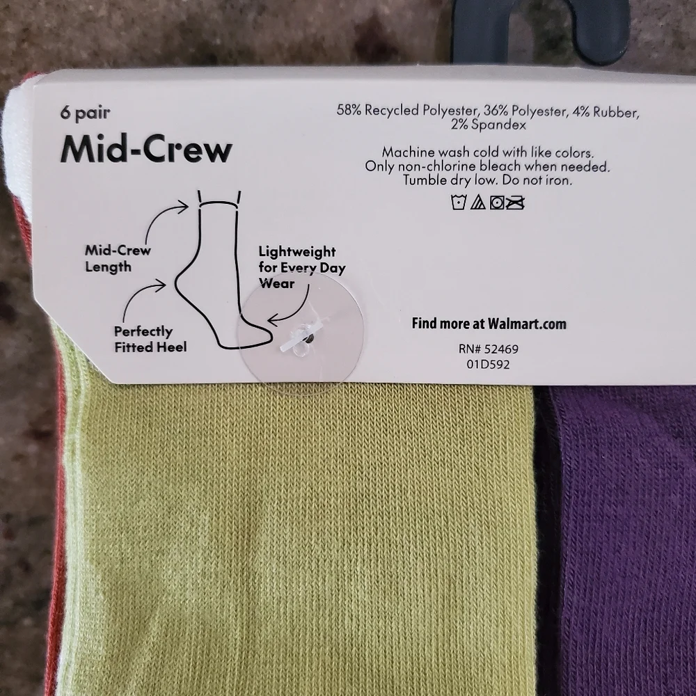NEW No Boundaries Mid‎ Crew Socks 6 Pair Strips And Solids Multicolor Women